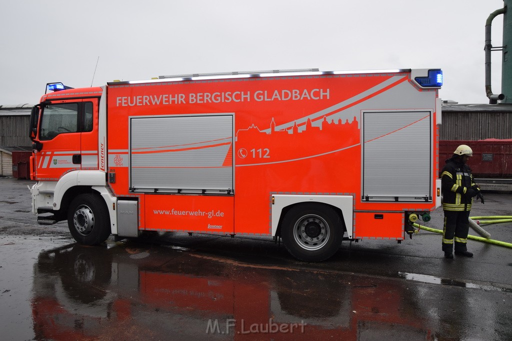 Feuer 4 Bergisch Gladbach Gronau Am Kuhlerbusch P351.JPG - Miklos Laubert